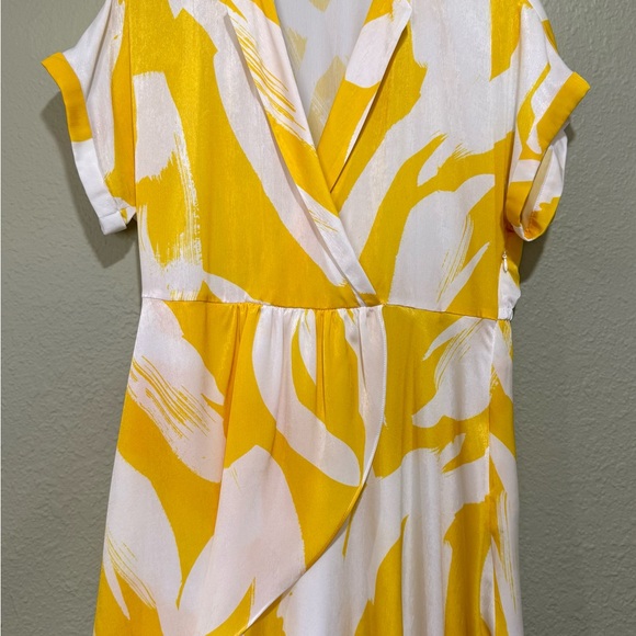 DKNY Yellow and Cream Mini Wrap Dress - Picture 2 of 4